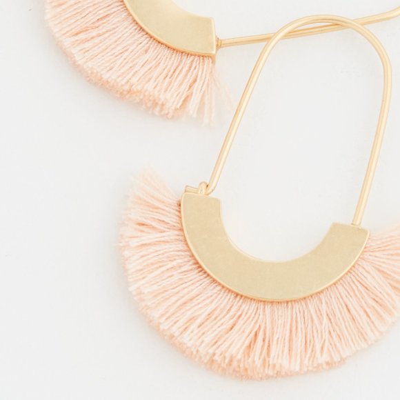 Madewell | NWT Arc Wire Fringe Earrings - Picture 8 of 9